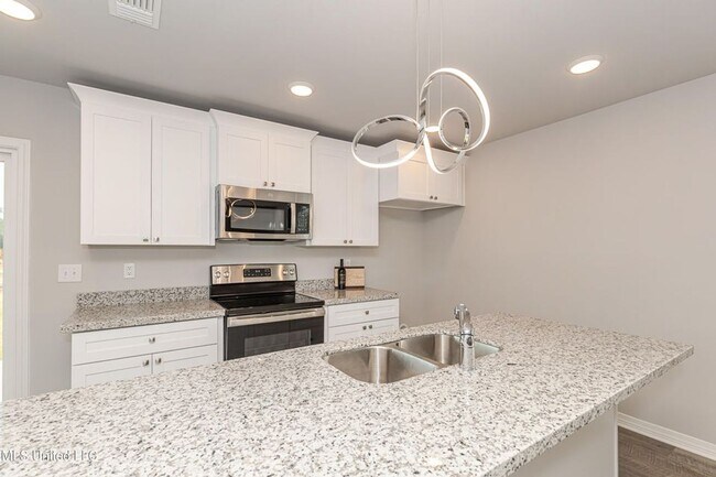 Building Photo - 14180 Sanctuary Trails Dr
