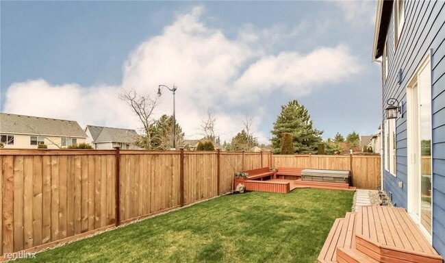 Building Photo - 4 br, 2.5 bath House - 27039 228th Place S...