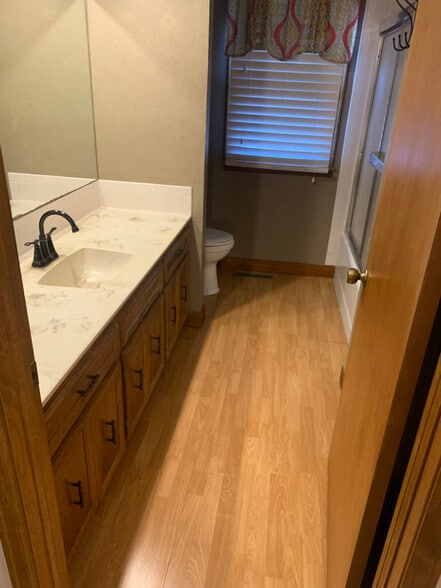 Building Photo - 2036 Marc Ave