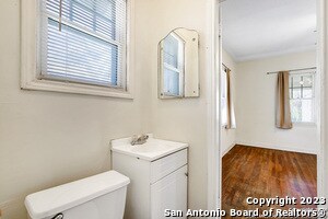 Building Photo - 255 Natalen Ave