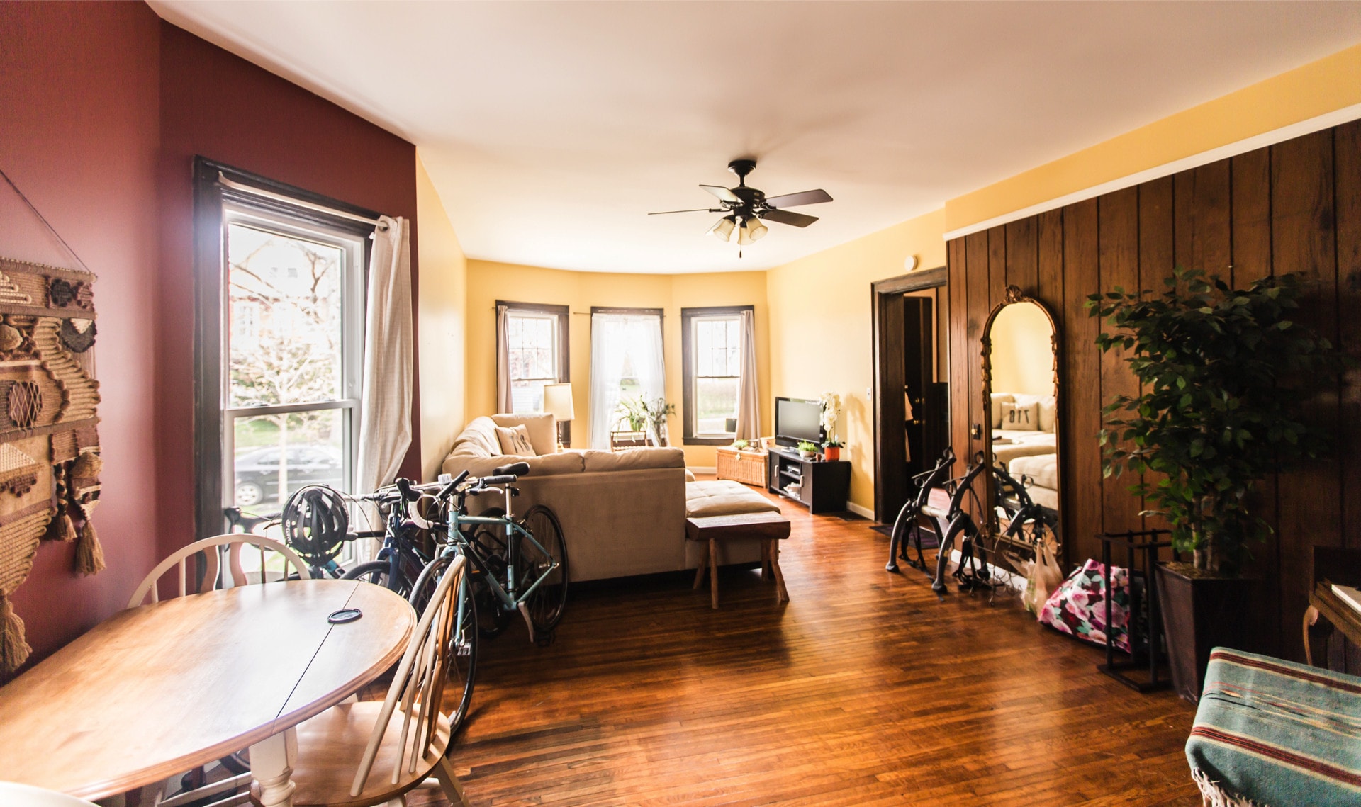 Living Room - 76 Greenfield St