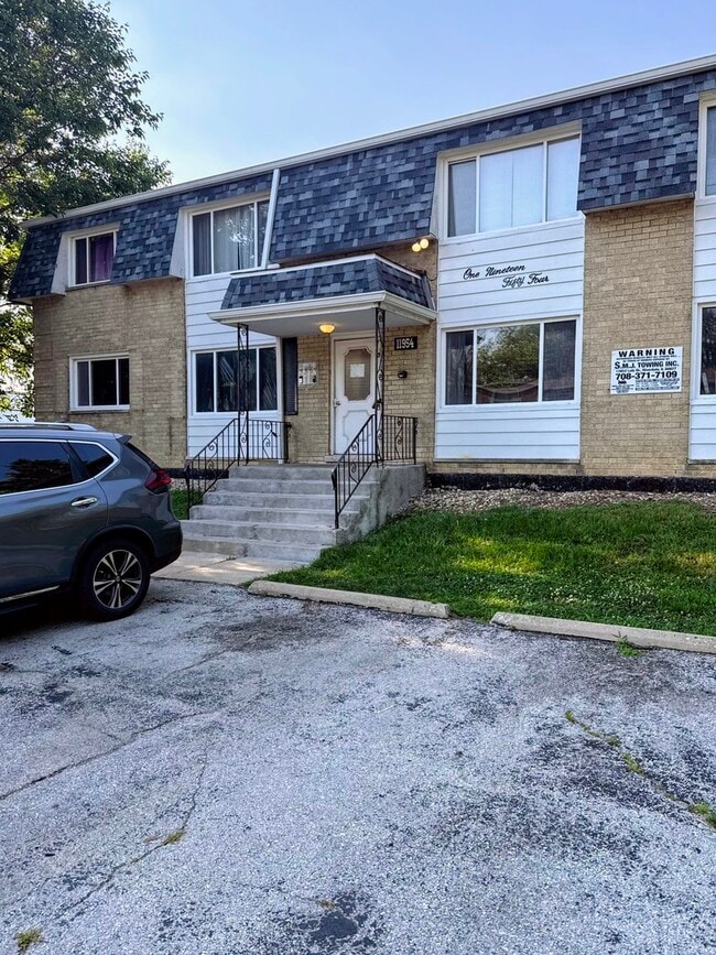 Building Photo - 11954 S Kildare Ave