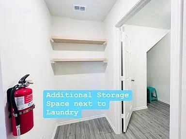 Building Photo - 16005 Sullivan Crk Dr