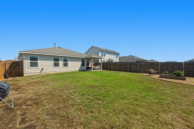 Building Photo - 12425 Ostrich Trl