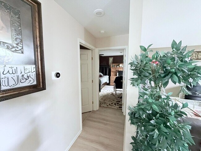Building Photo - 5172 Vinings Bend