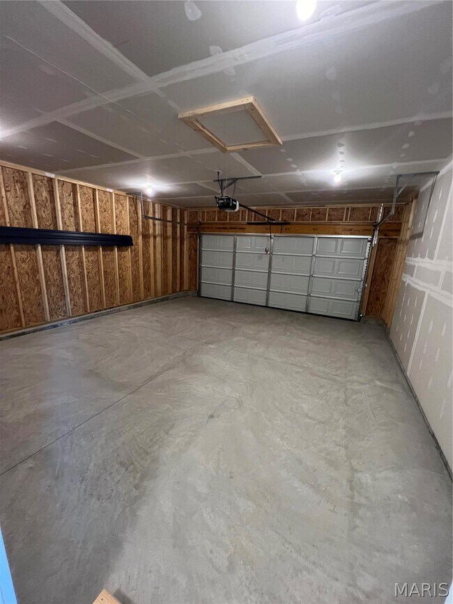 Building Photo - 160 Rivers Edge Dr