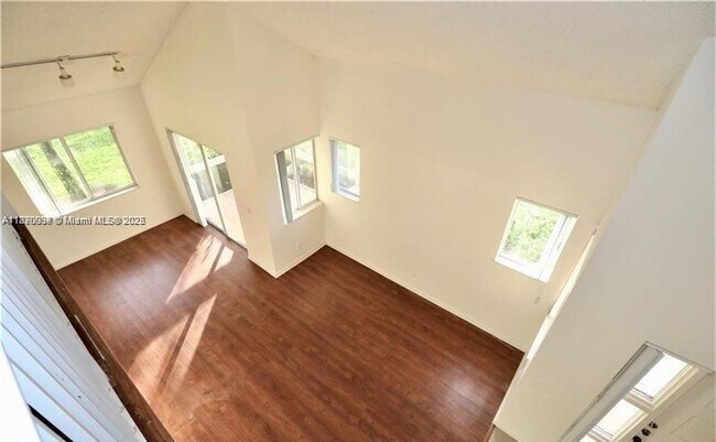 Building Photo - 801 NW 91st Terrace