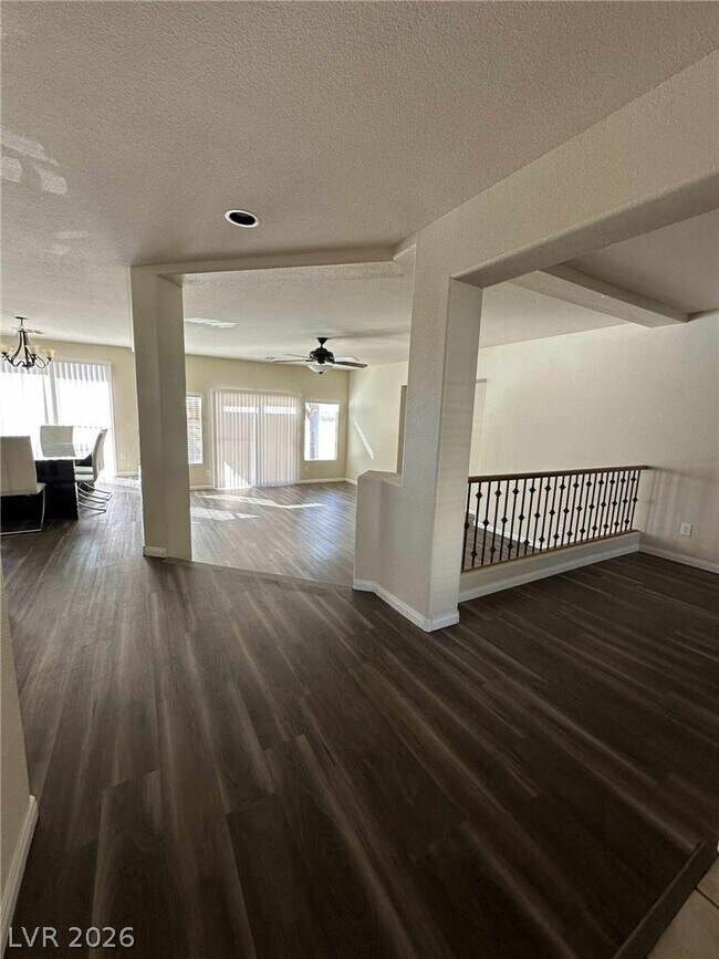 Building Photo - 10679 Timber Stand St