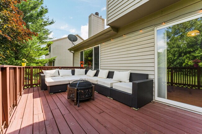 Building Photo - 4141 Crystal Creek Dr