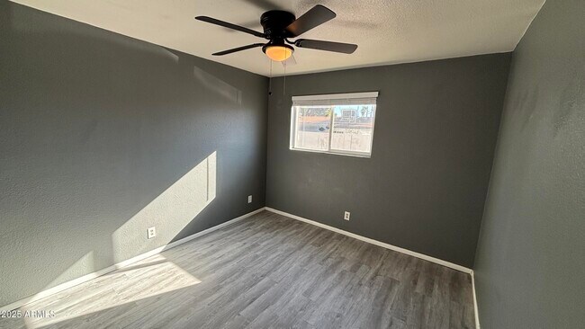 Building Photo - 3626 N 37th St