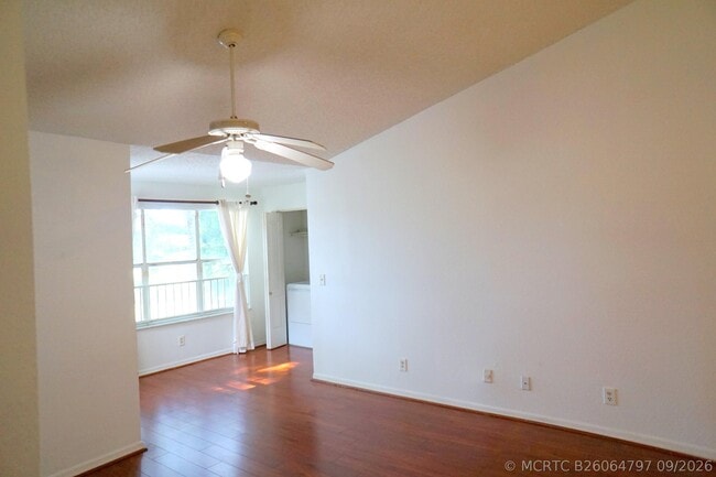 Building Photo - 12620 Vista Isles Dr