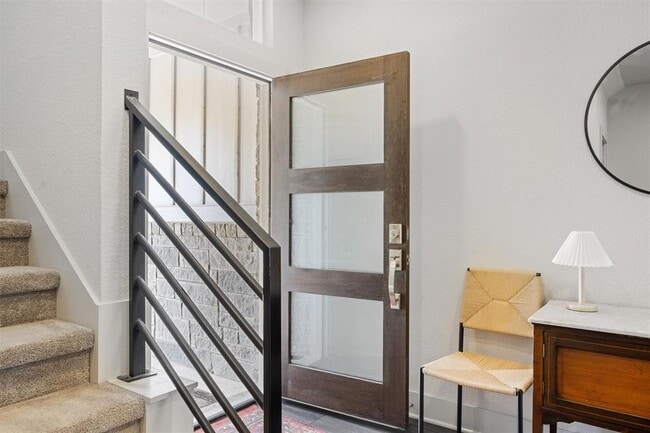 Building Photo - 2056 Local Rebel Lp