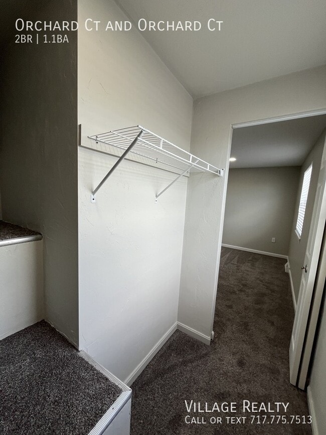 Building Photo - 306 Orchard Ct