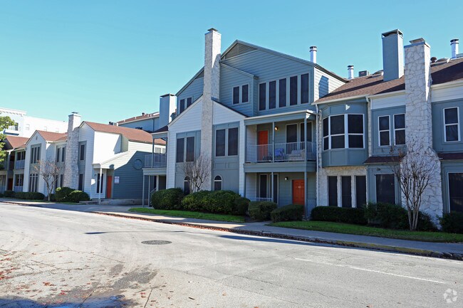 Orange Tree Condominiums Austin, TX Apartment Finder
