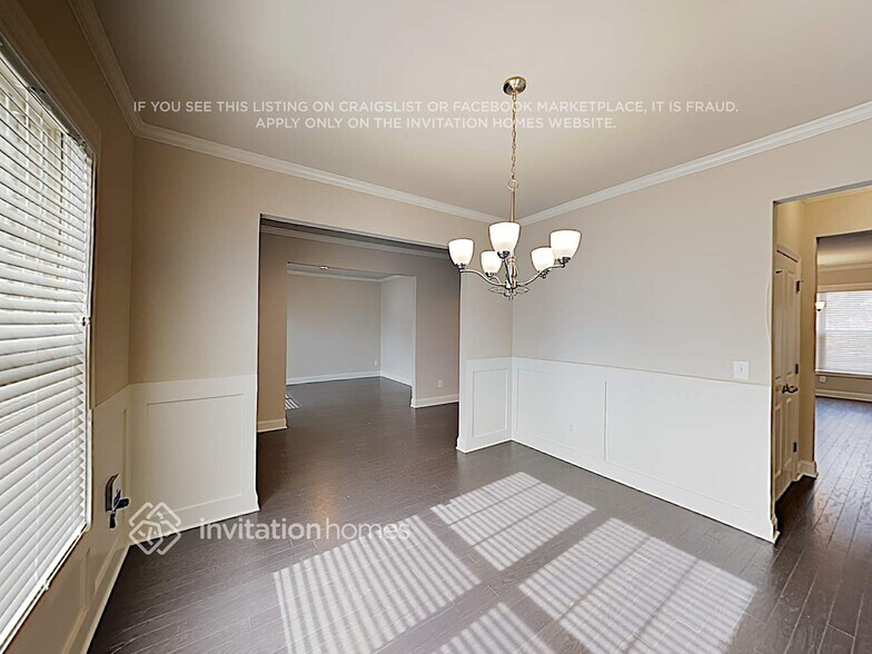 Building Photo - 1614 Water Springs Way SE