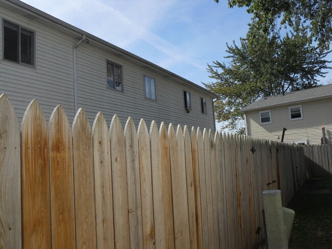 Building Photo - 1510 McKool Ave
