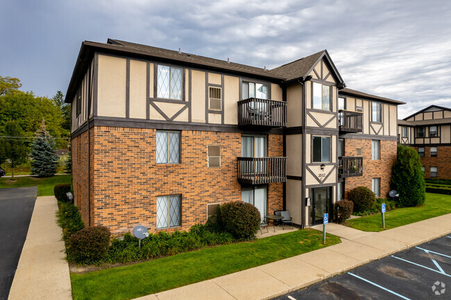 Building Photo - Holly Ridge Apartments