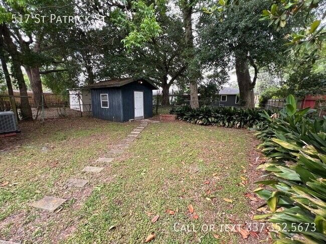 Building Photo - 517 St Patrick St