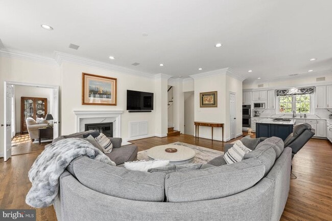 Building Photo - 9735 Beman Woods Way