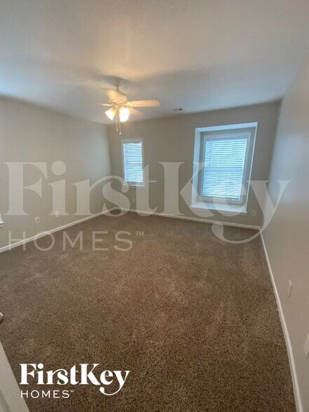 Building Photo - 85 Parkmont Way