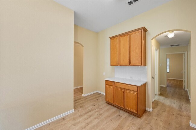 Building Photo - 600 Dover Park Trail
