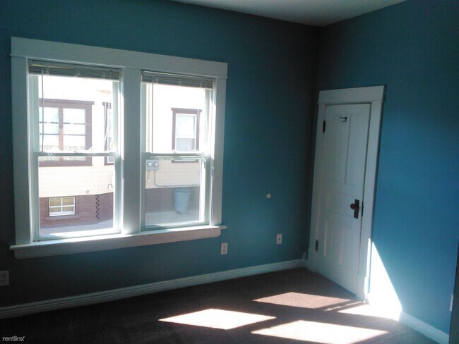 Building Photo - 4 br, 1.5 bath House - 2107 50th St