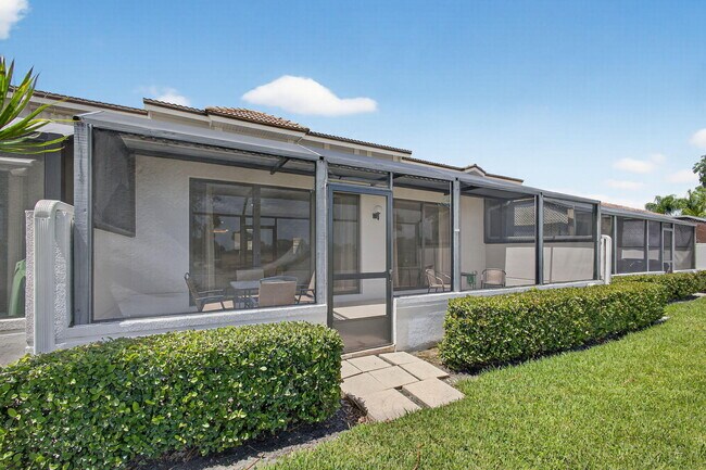 Building Photo - 479 Prestwick Cir