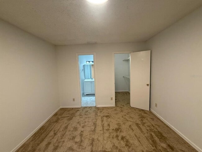 Building Photo - 1089 S Hiawassee Rd