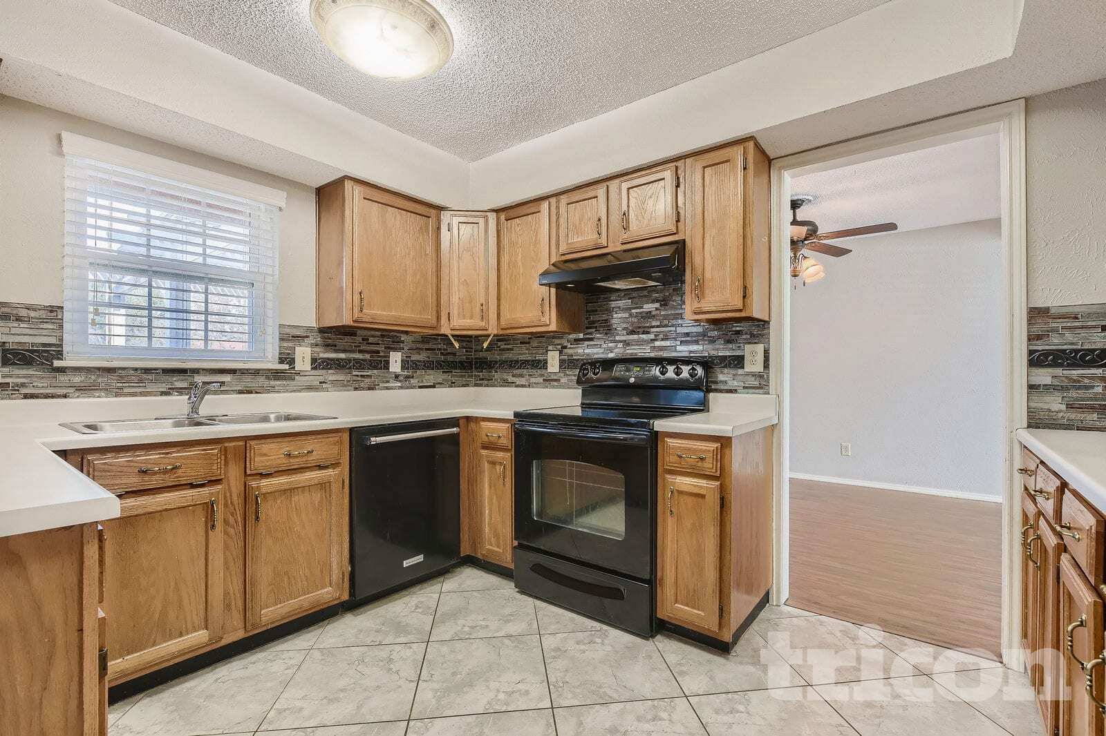 Building Photo - 6801 Greenspring Dr