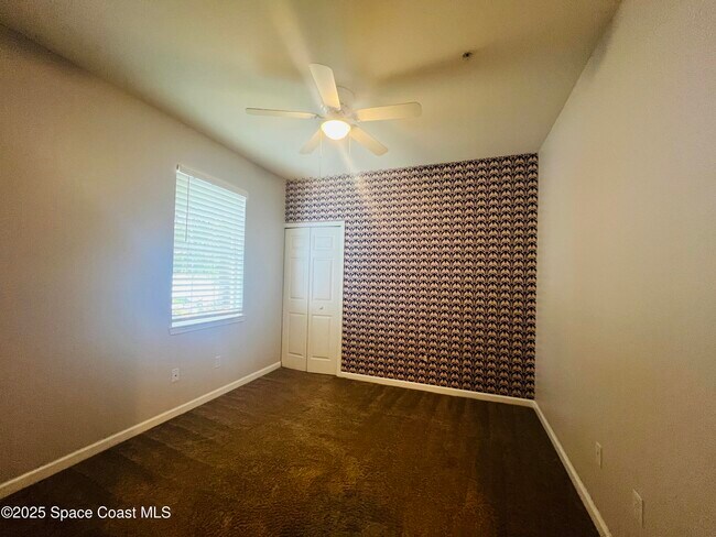 Building Photo - 1747 Sophias Dr