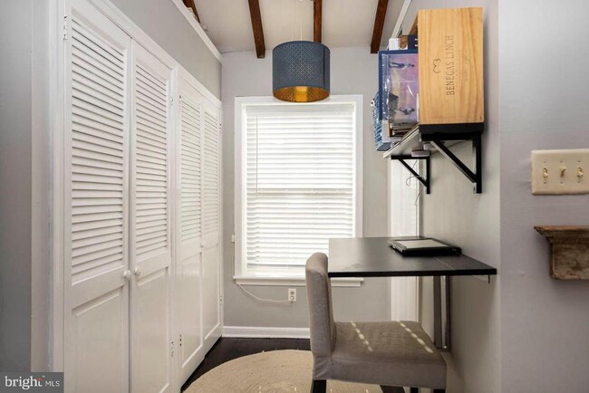 Building Photo - 524 Kauffman St