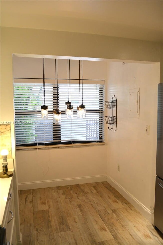 Building Photo - 9944 NW 41st St