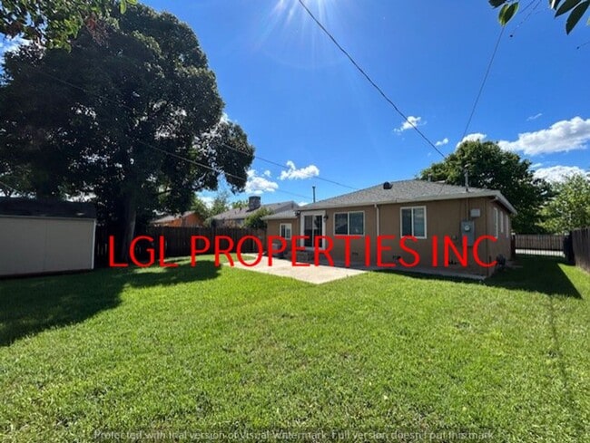 Building Photo - 6207 Booth Ln