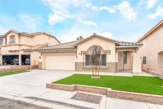 Building Photo - 2938 Sapphire Shores St