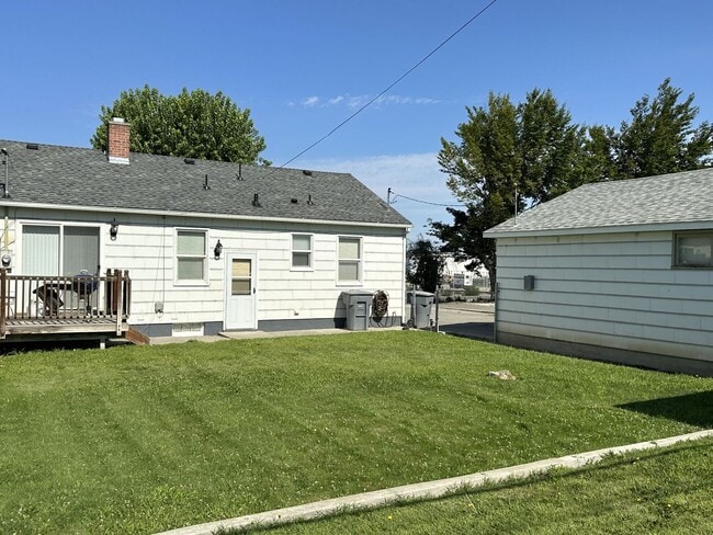 Building Photo - RIchland Duplex for Lease