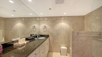 Building Photo - 888 Boulevard of the Arts