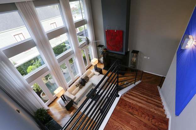 Building Photo - 1551 Cortlandt St