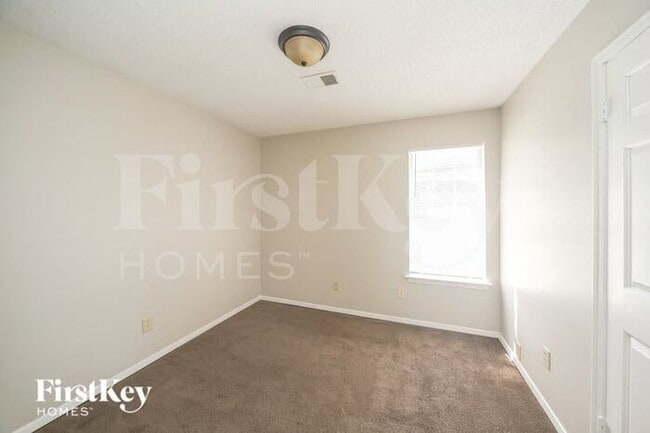 Building Photo - 5802 Ashridge Pl