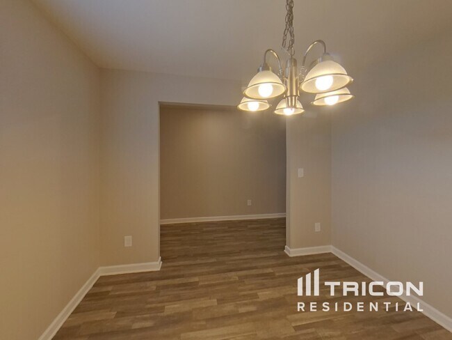 Building Photo - 331 Indian River Dr