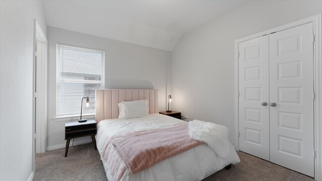 Building Photo - 327 Honey Mesquite Path