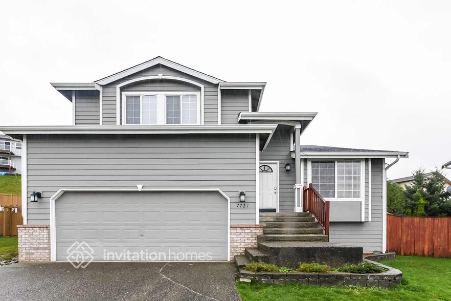Primary Photo - 7721 81st Pl NE