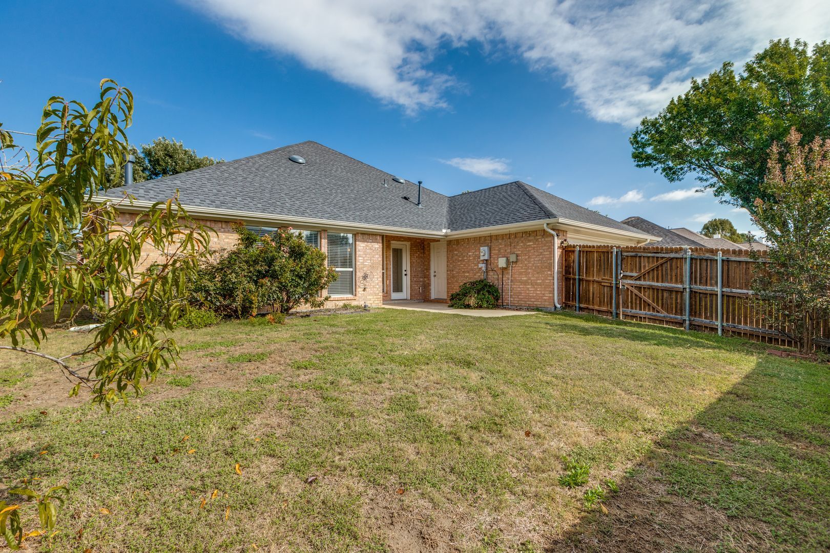 Building Photo - 11913 Wildwood Ln