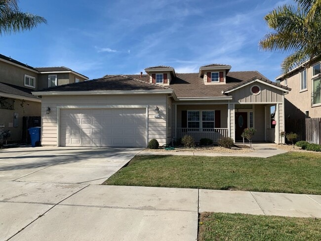 Primary Photo - Turlock 4 Bedroom 2 bathroom home Near Chr...