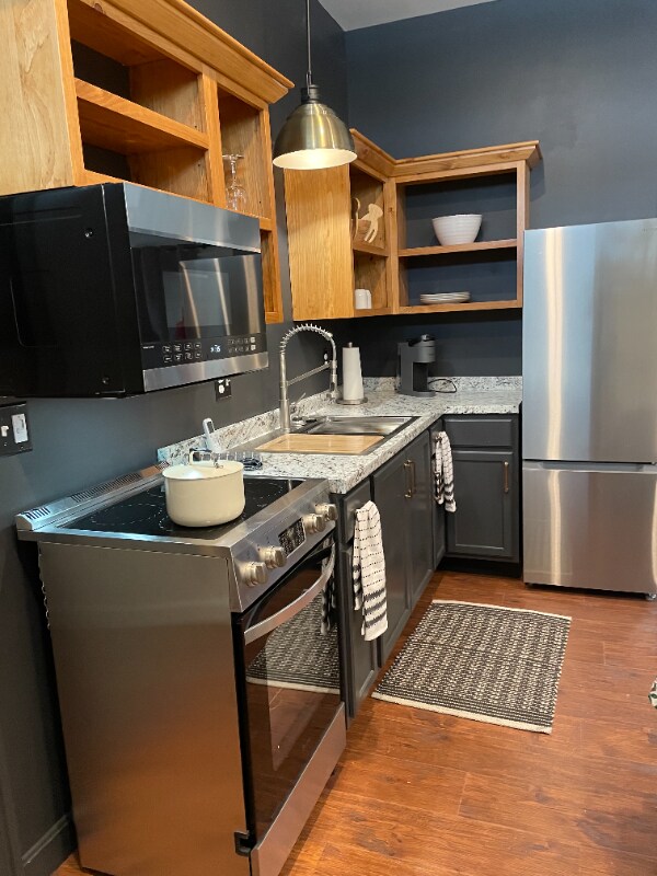 Building Photo - 6 Samuel Rd