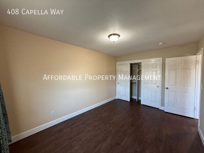Building Photo - 408 Capella Way
