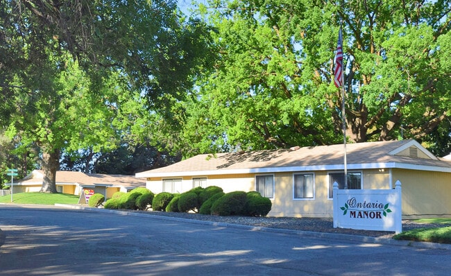 Building Photo - Ontario Manor