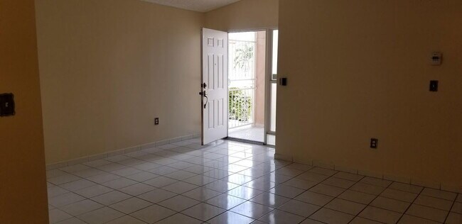 Building Photo - 9362 NW 121st St