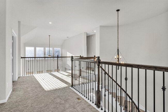 Building Photo - 17685 Martin Crk Ln