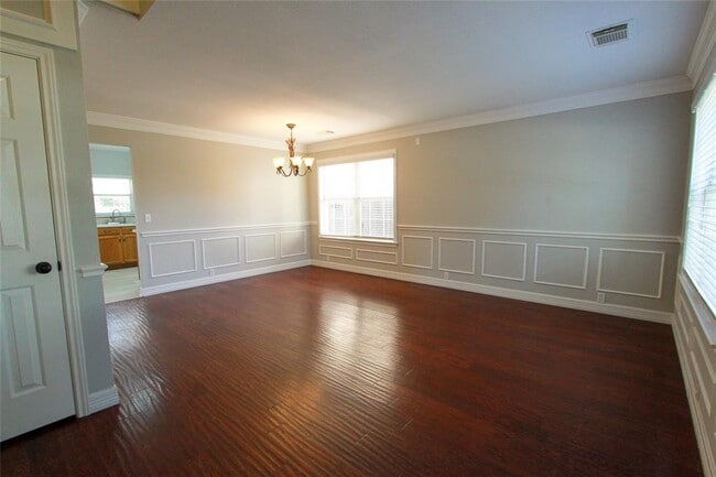 Building Photo - 15120 Plowshare Dr