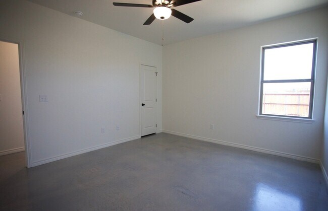 Building Photo - 4119 Long Creek Lane